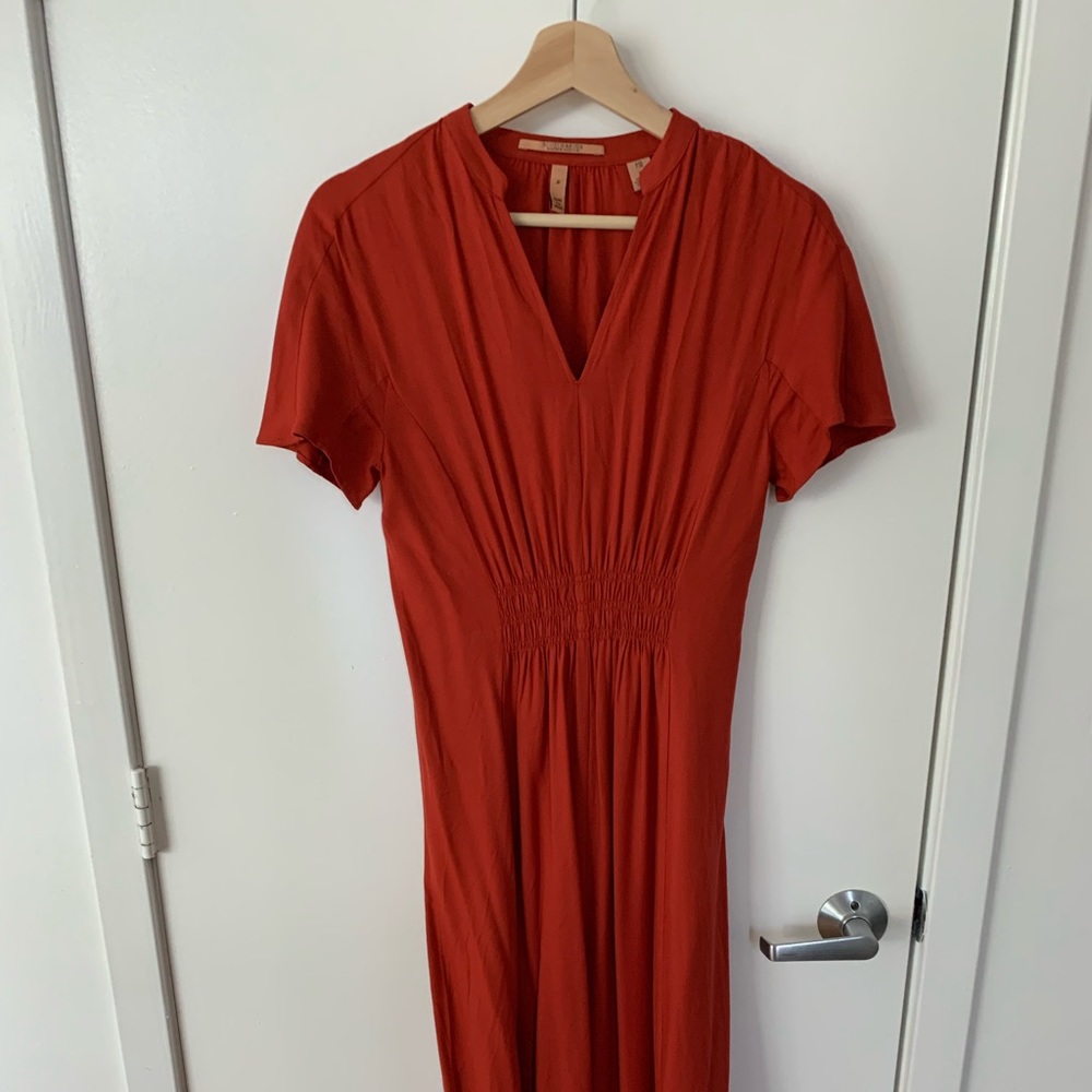 XS Scotch and Soda maxi in orange.